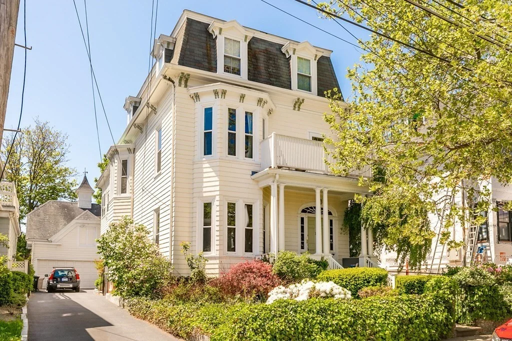 14 Evergreen, Winter Hill