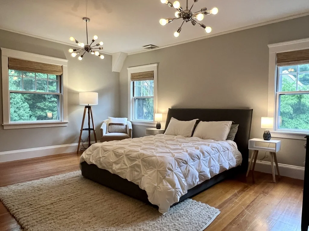 211 Forest St, Winchester