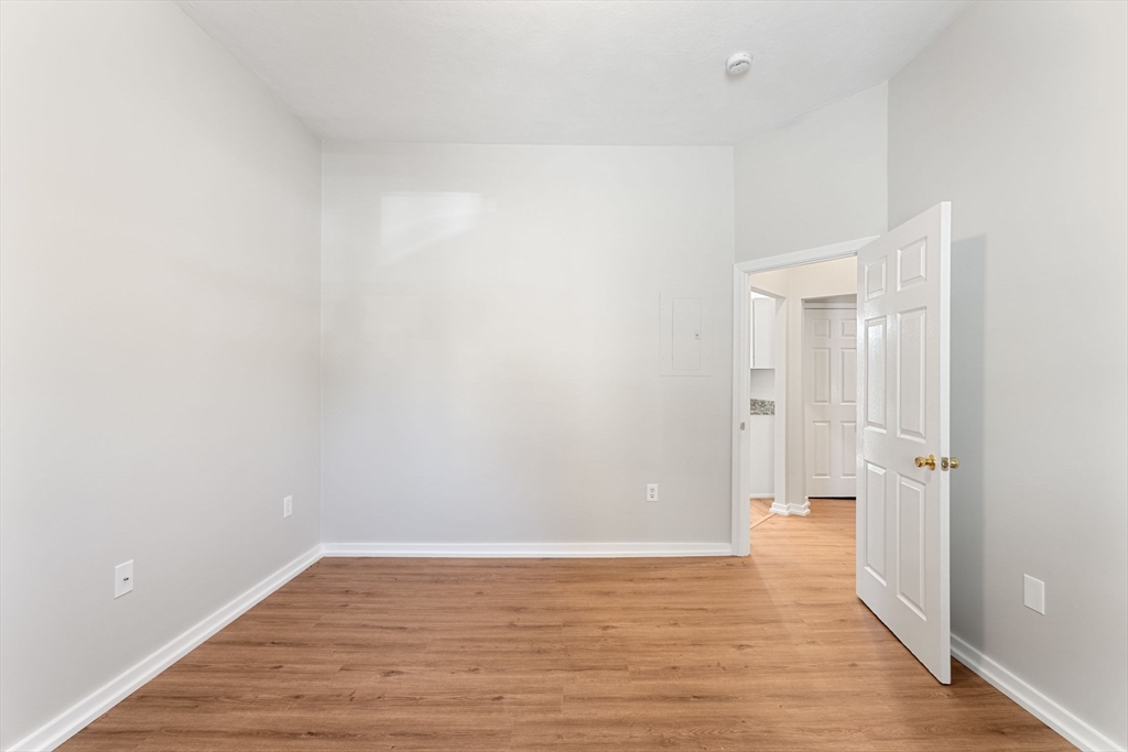 179 Ocean St, Diamond District