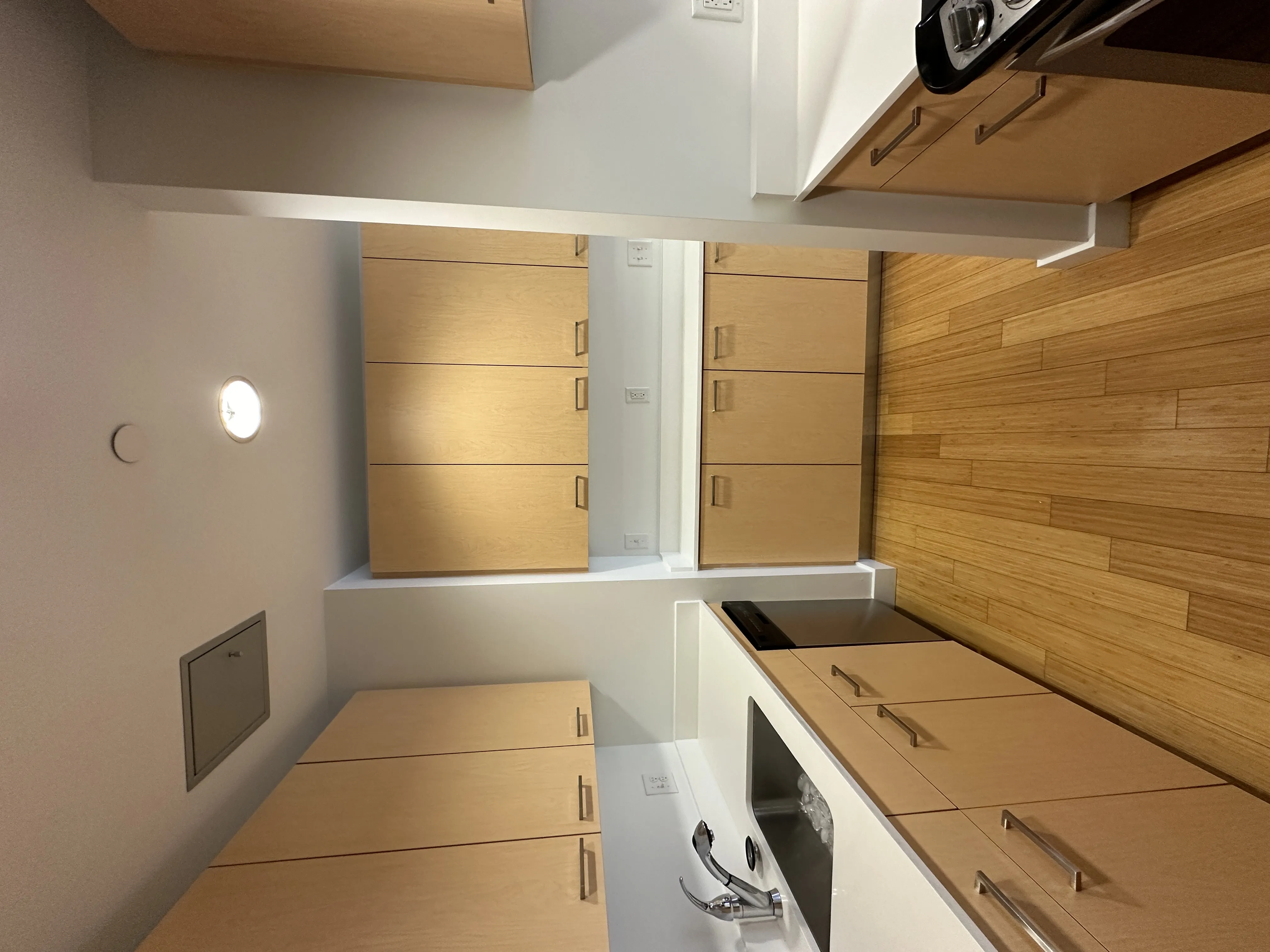 1085 Boylston St, Fenway