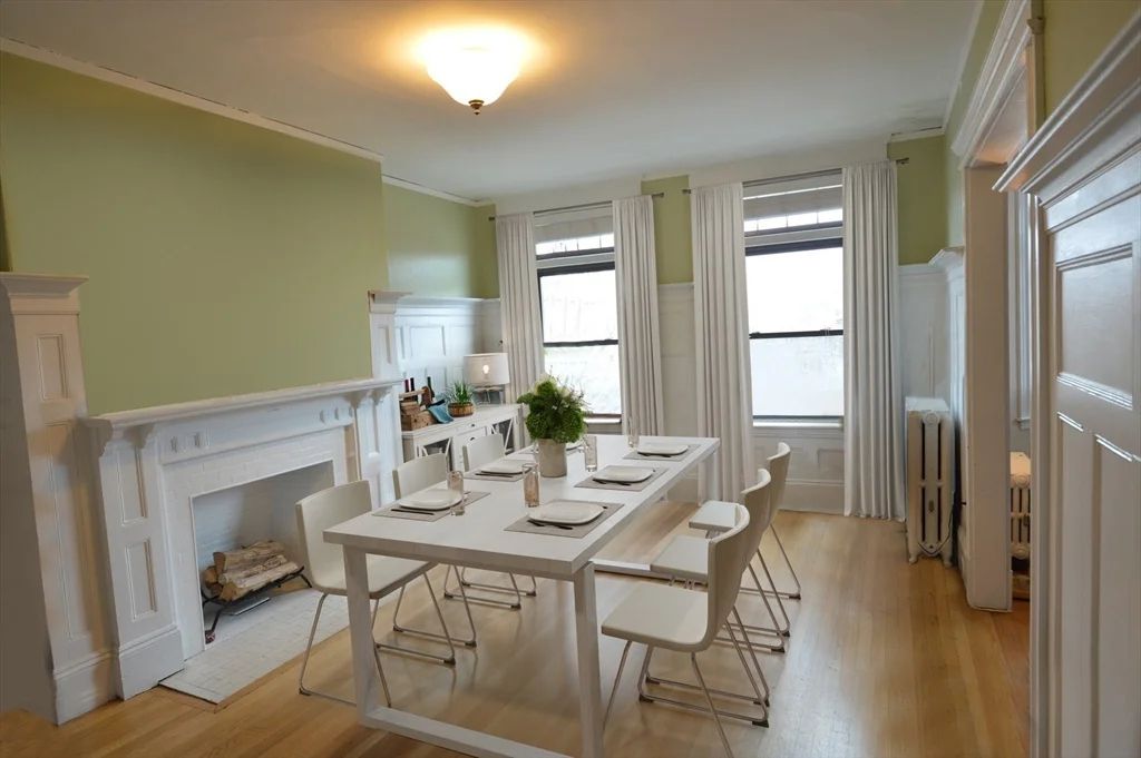 1805 Beacon, Brookline