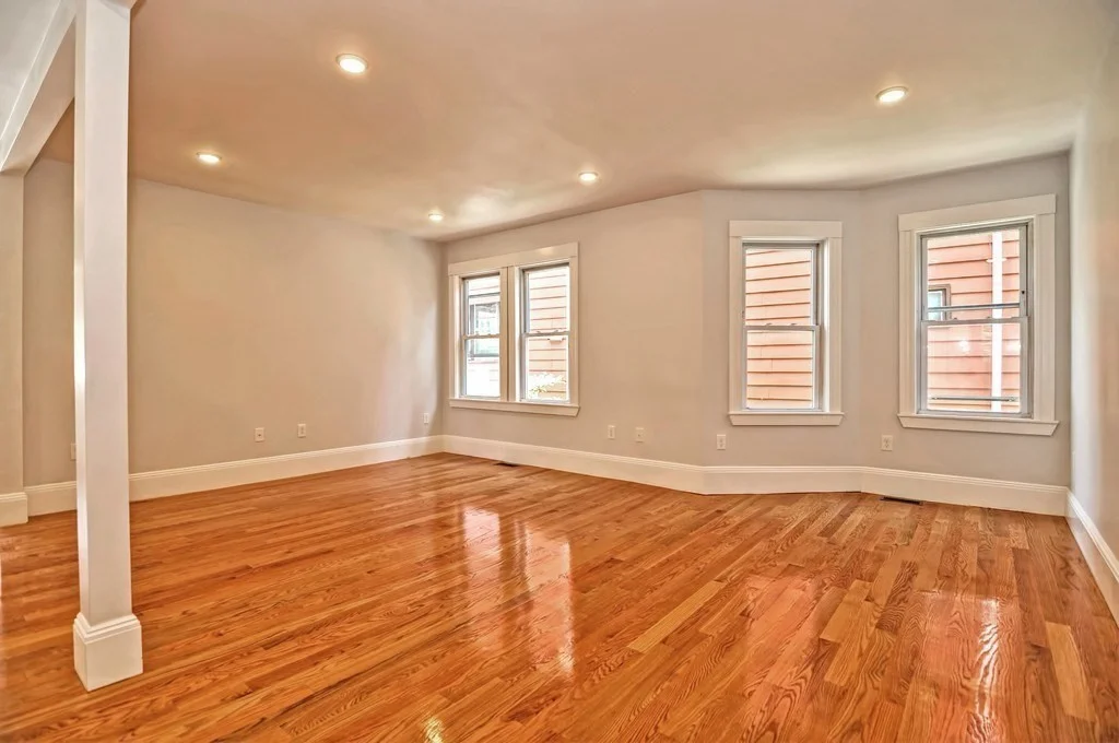 12 Emerald St, Medford