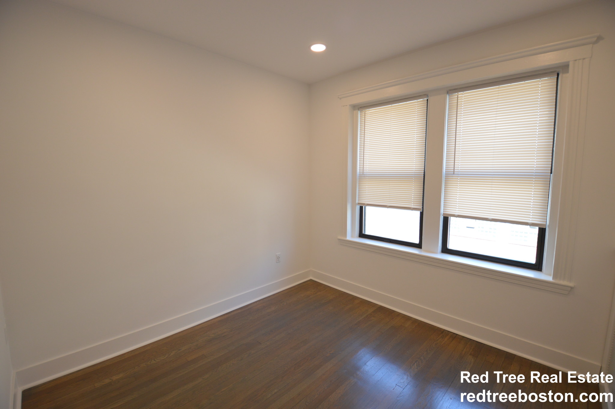 11 Peterborough St, Fenway