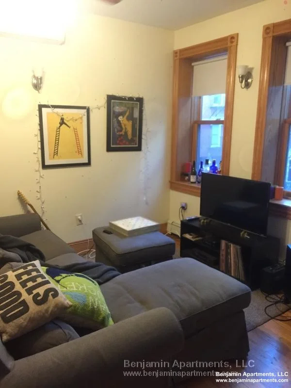 60 Phillips St, Beacon Hill