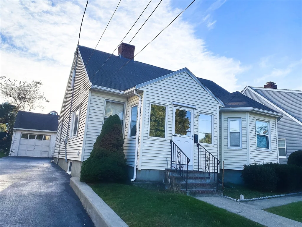 143 Shore Dr, Ten Hills