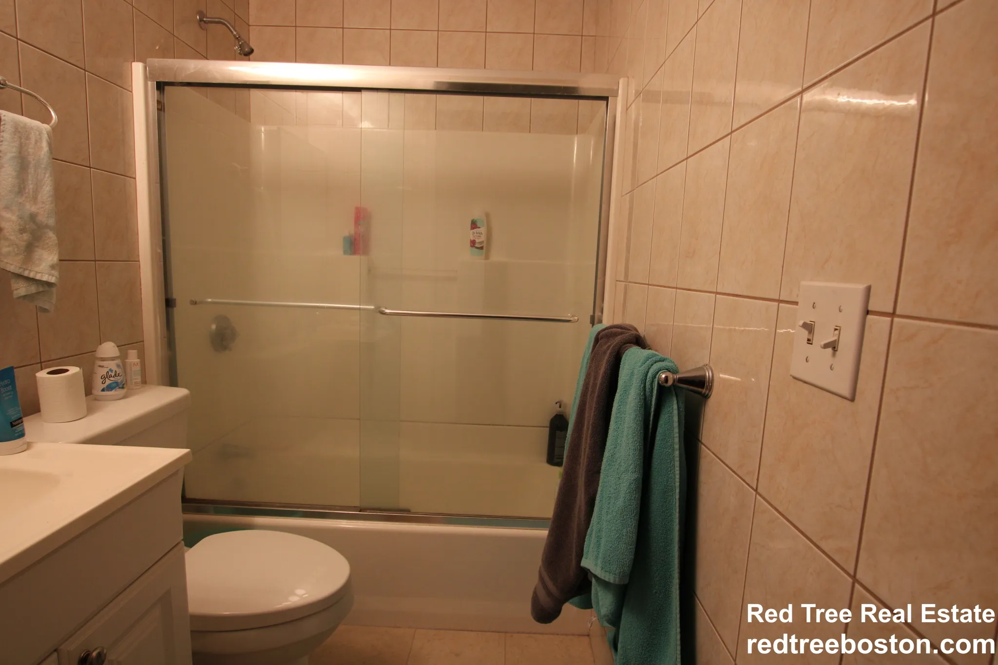 1689 Beacon St, Aspinwall Hill