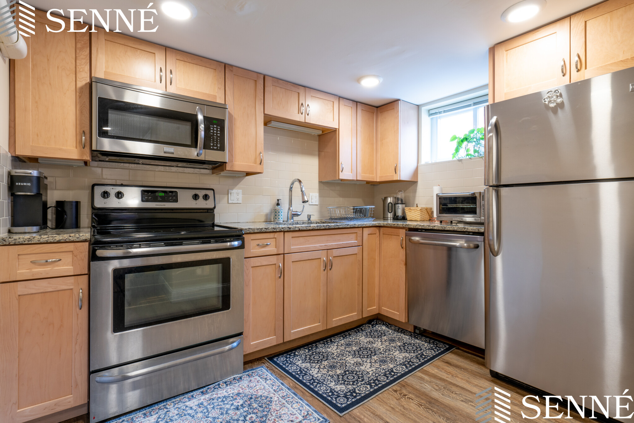 391 Washington St, Ward Two