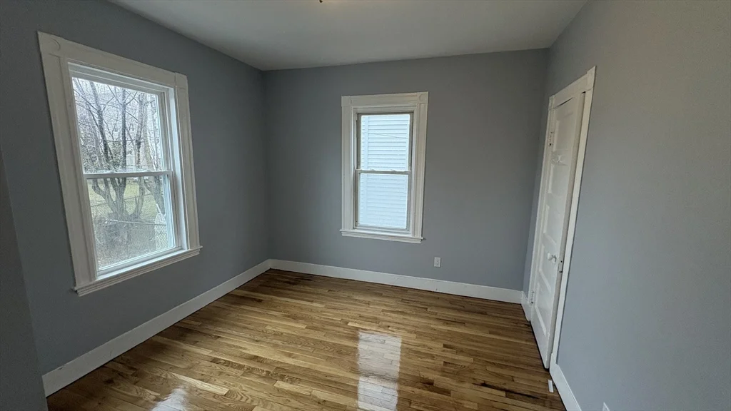 190 Sheridan Ave, Medford