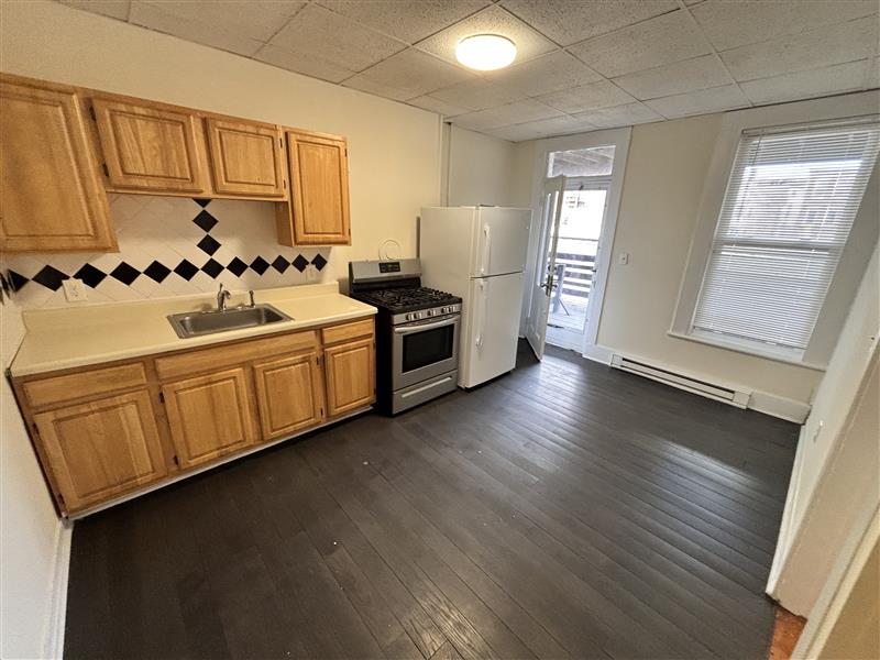 5 School St, Spring Hill