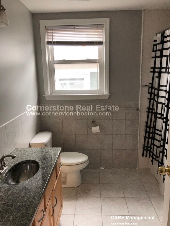 122 Calumet St, Mission Hill