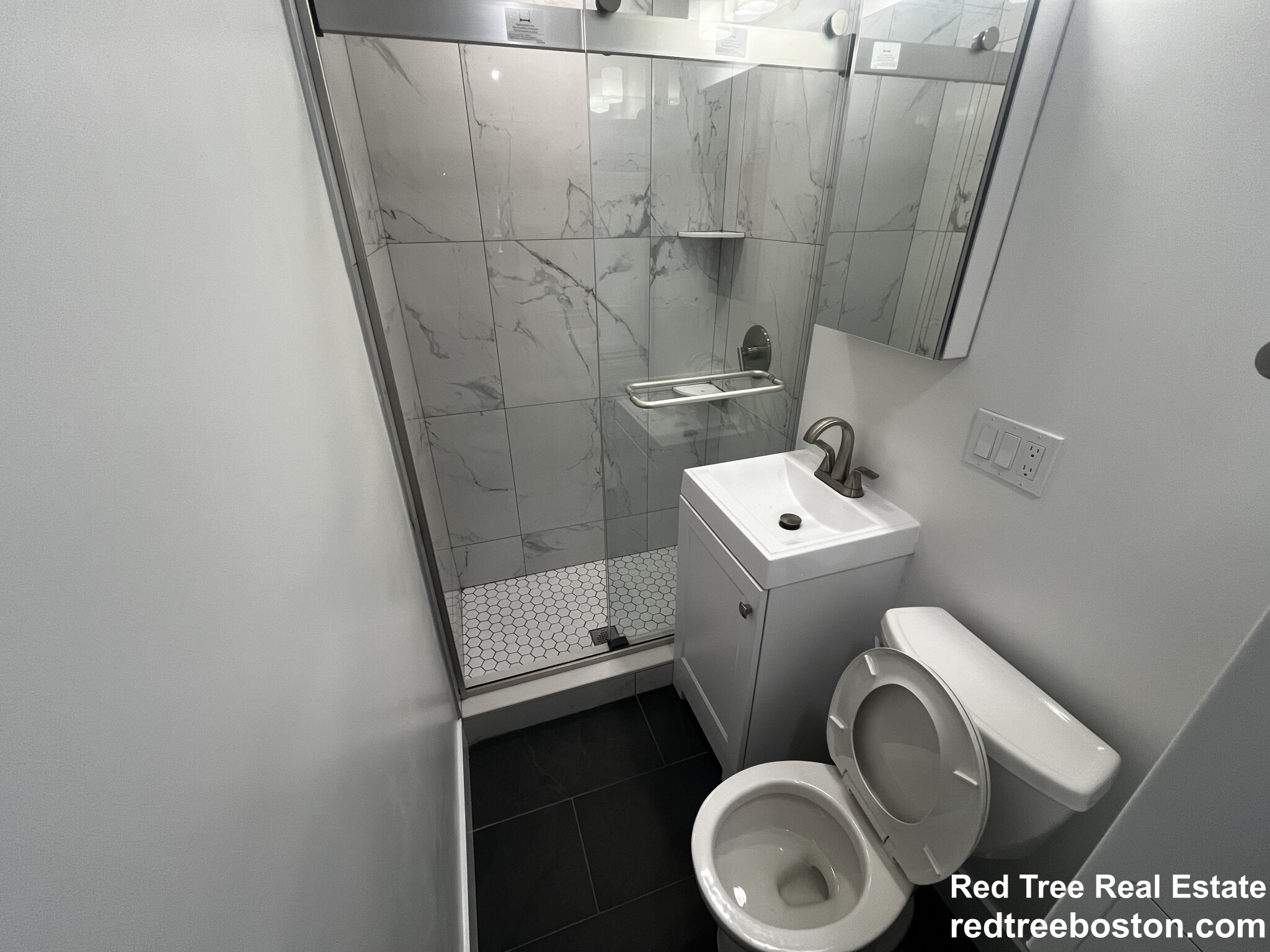 19 Peterborough St, Fenway