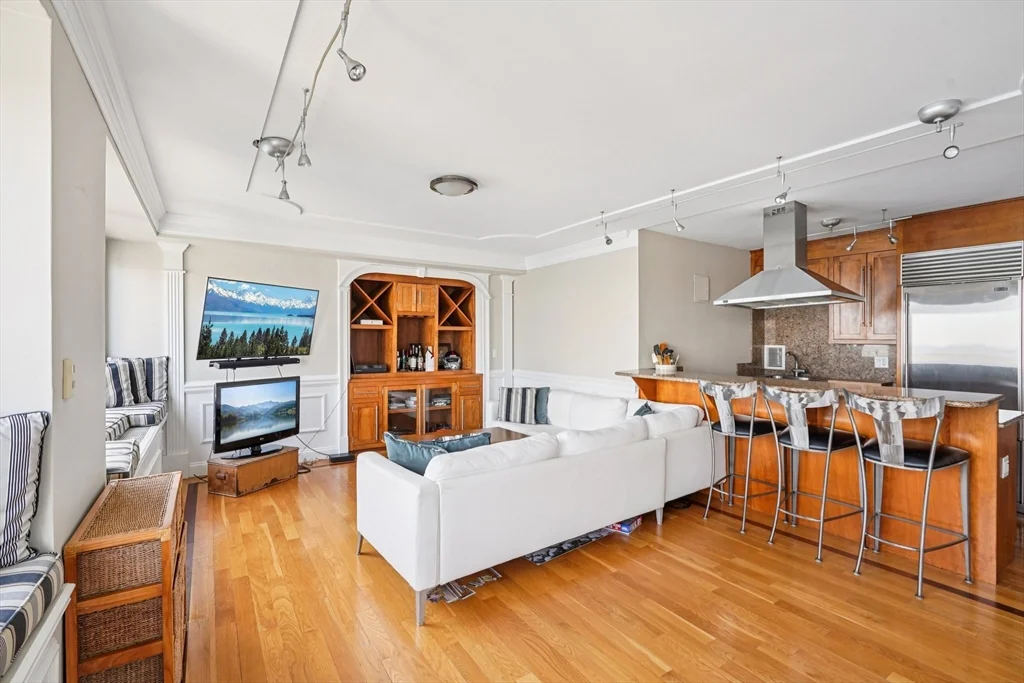 65 E India Row, Boston Downtown