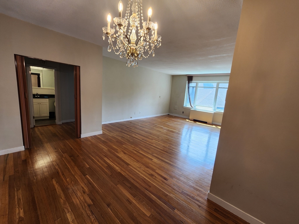 573 Washington St, Brookline