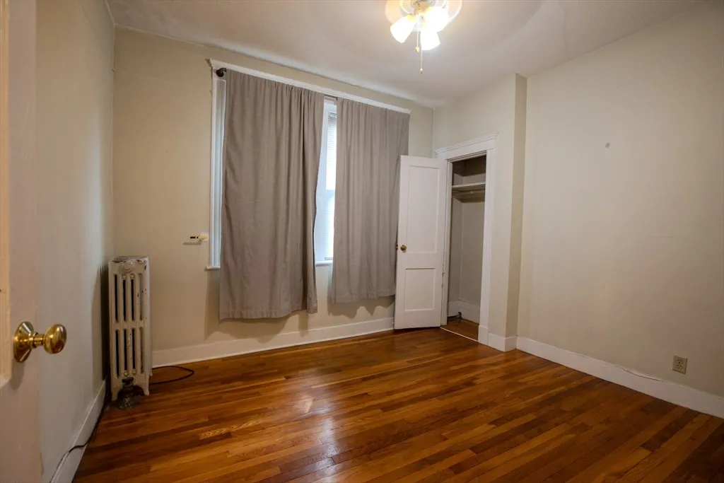 153 Strathmore Rd, Brighton