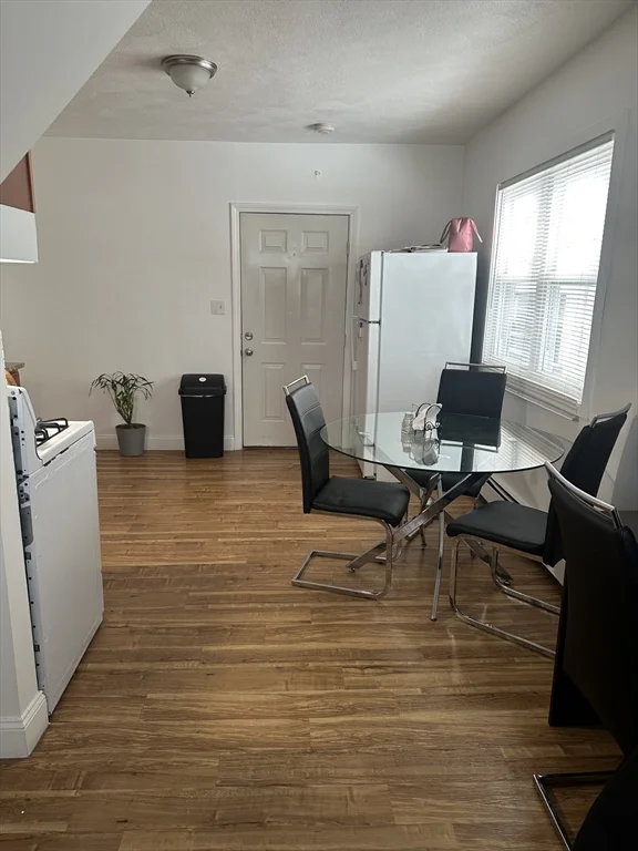 136 Walnut Ave, Revere