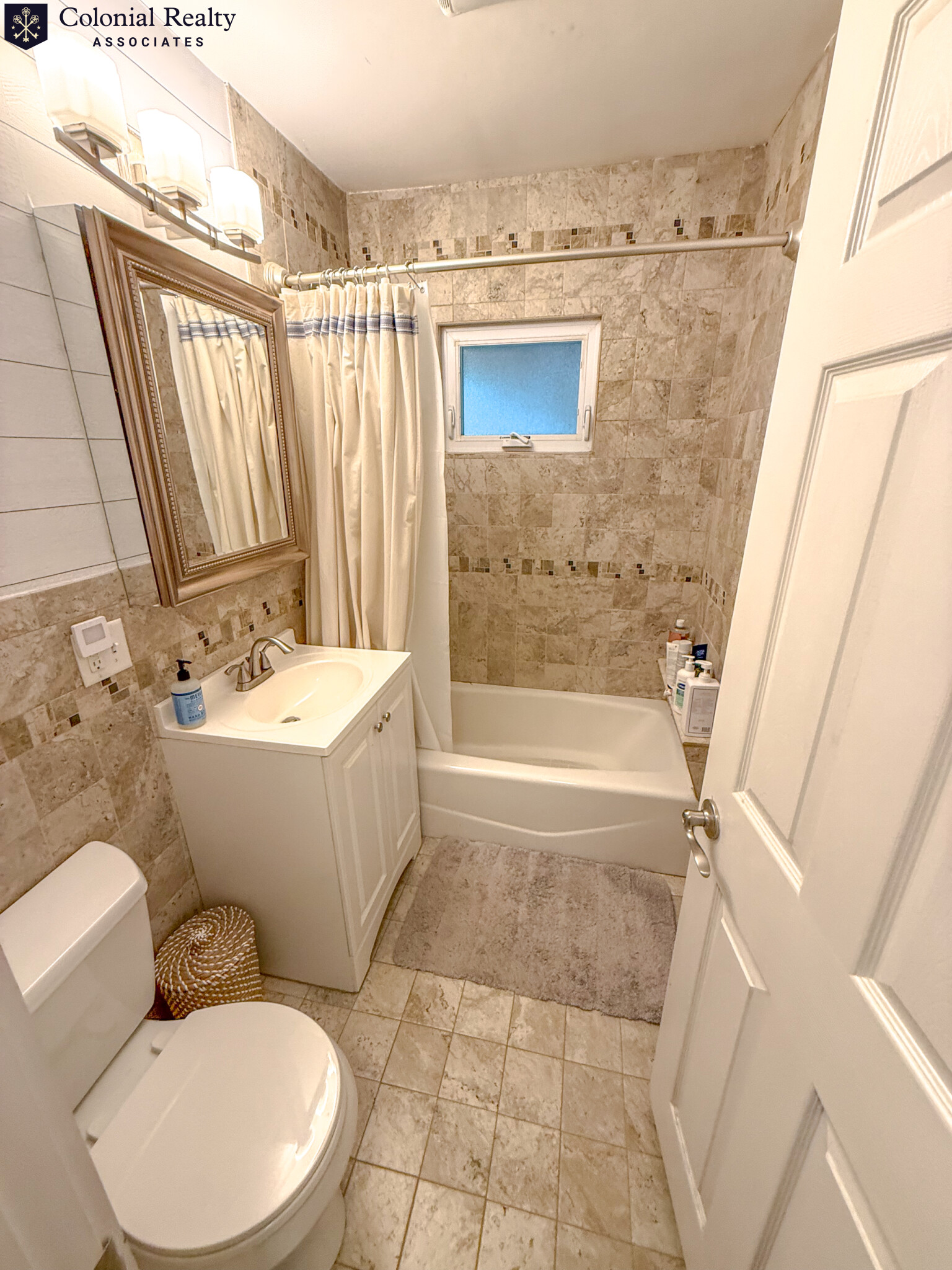 83 Putnam St, East Watertown