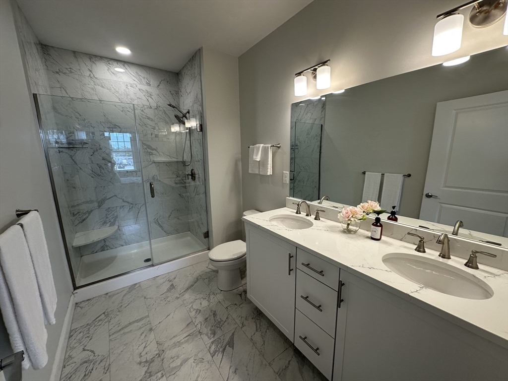 320 Middlesex Ave, Wellington