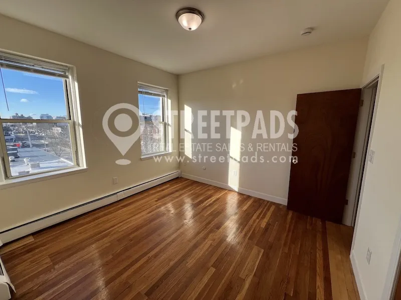 64 Brighton Ave, Brighton