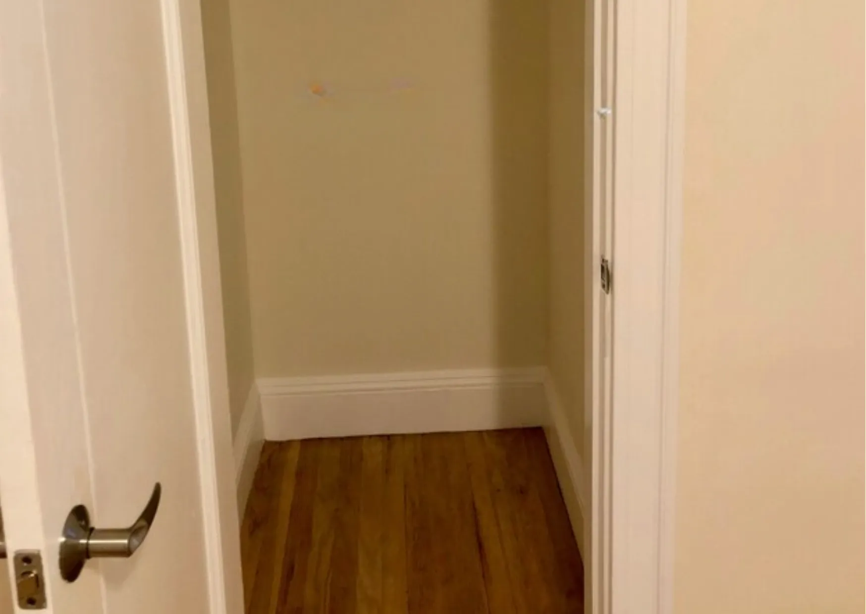 26 Chauncy St, Neighborhood Nine