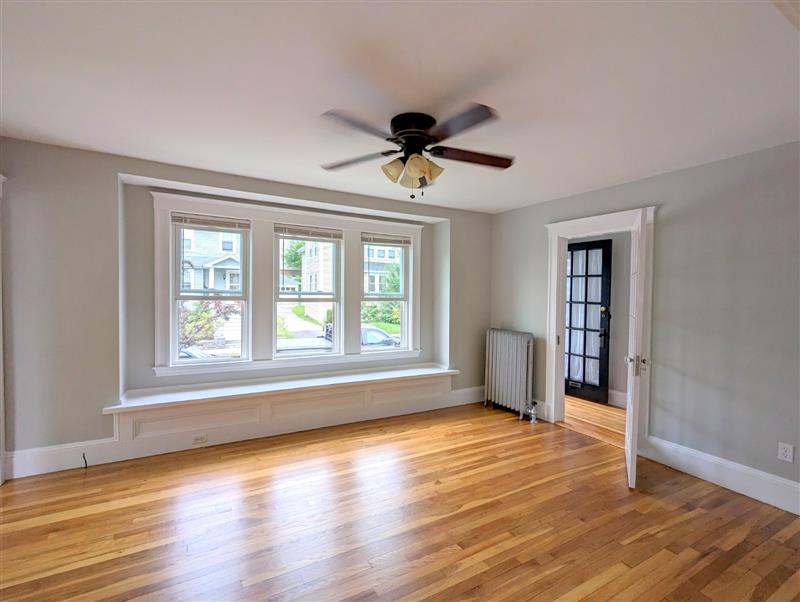 13 Kimball Rd, Watertown