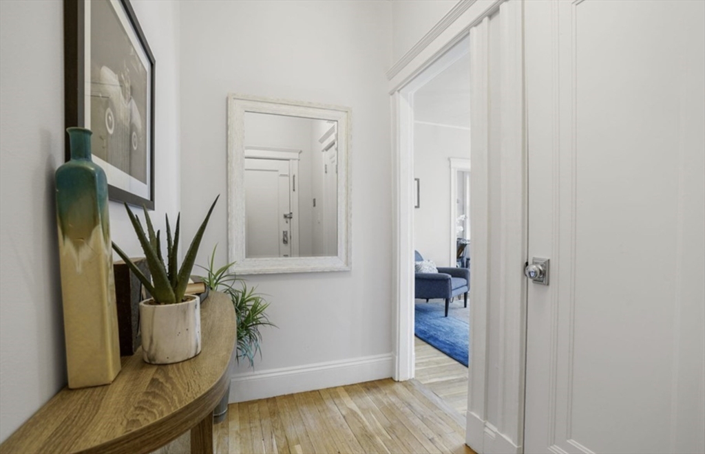 5 Crawford St, Central Square