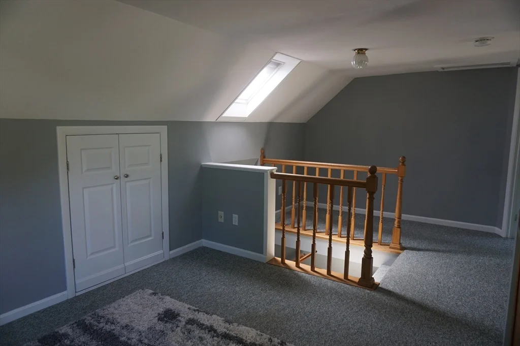 34 Fairview Ave, Groton