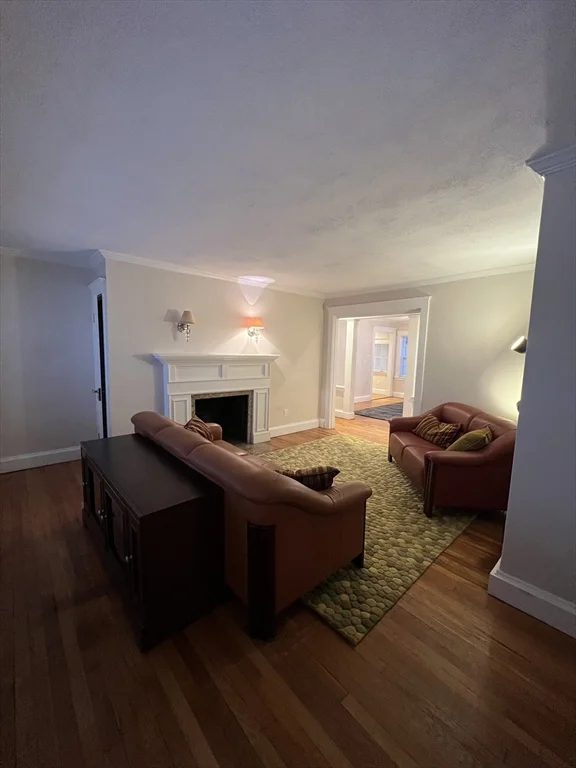 162 Eastside Pkwa, Newton