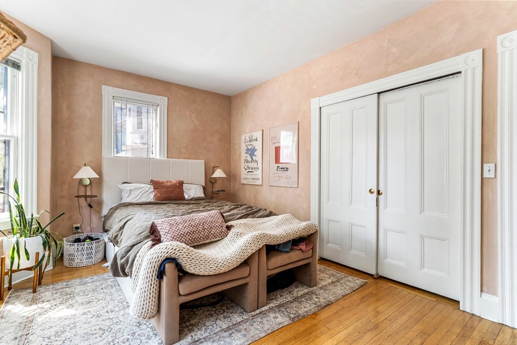 7 Flagg St, Harvard Square