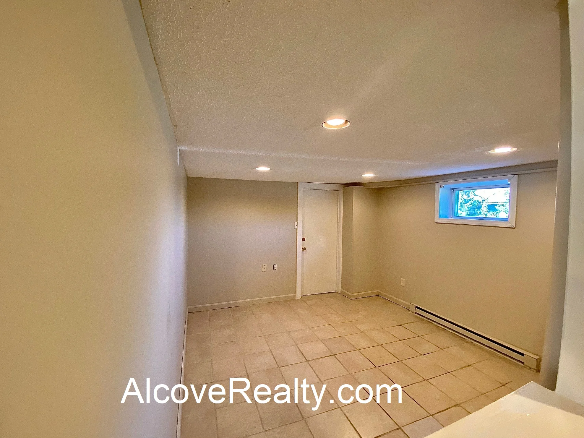 40 Alfred Rd, Arlington