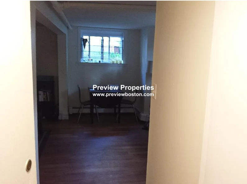 381 Harvard St, Mid Cambridge