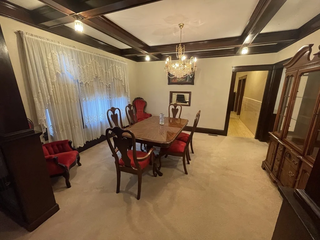 51 Richmond Ave, West Side