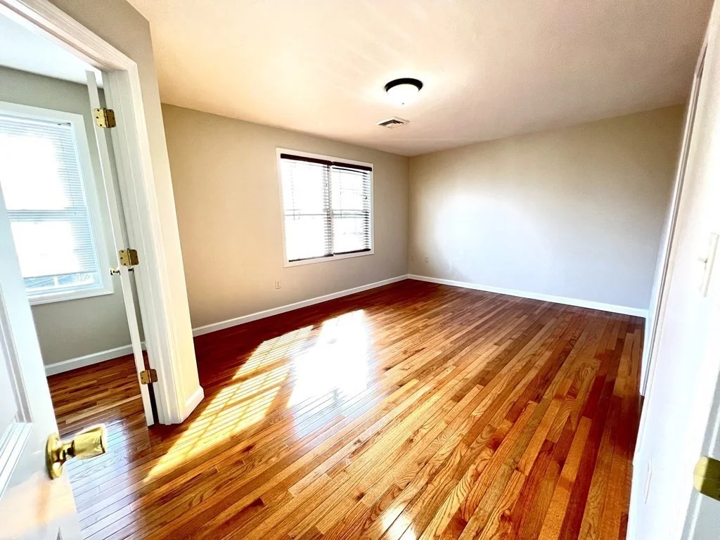 81 E Mountain, Worcester