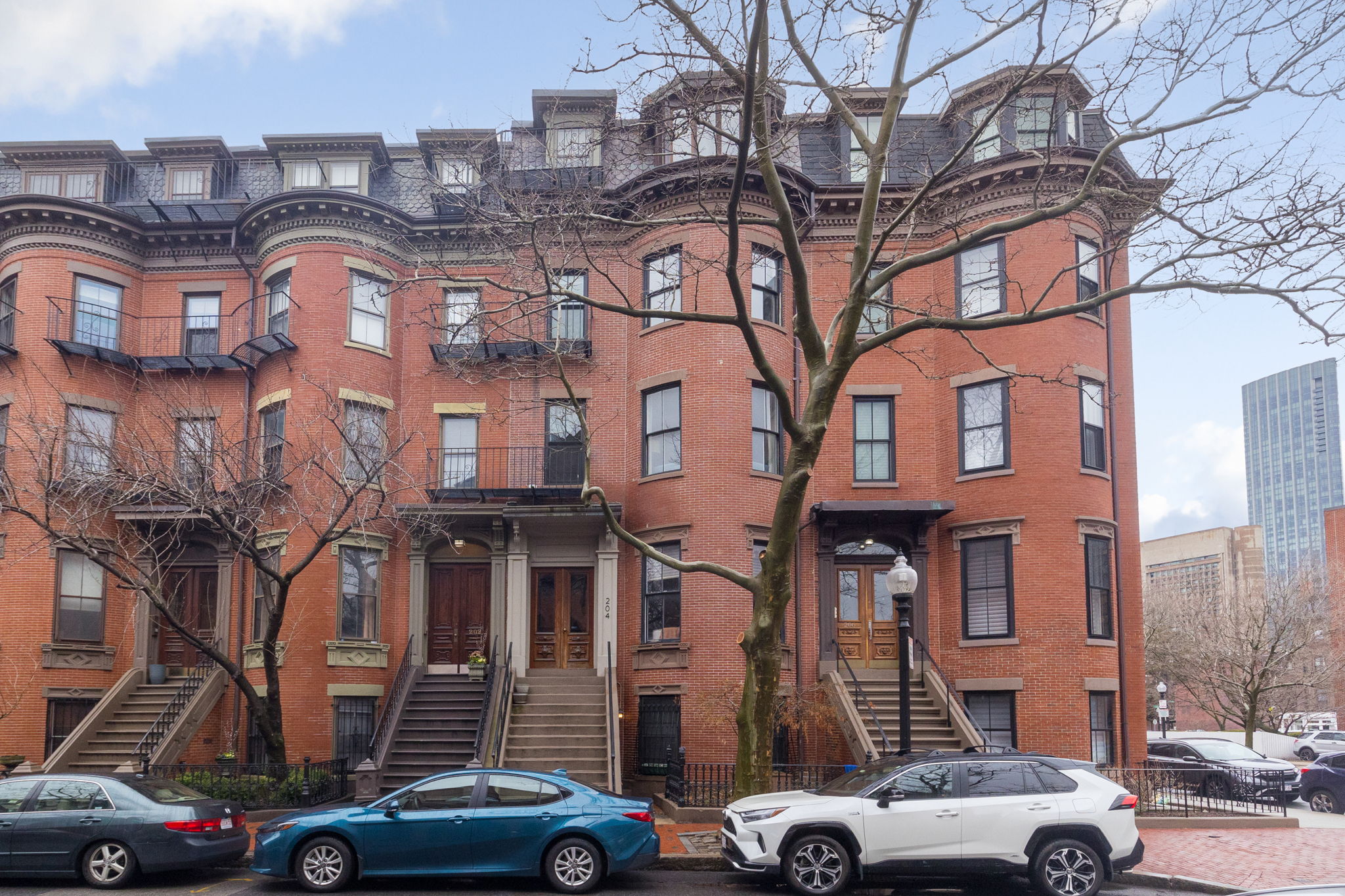 204 West Brookline St, South End