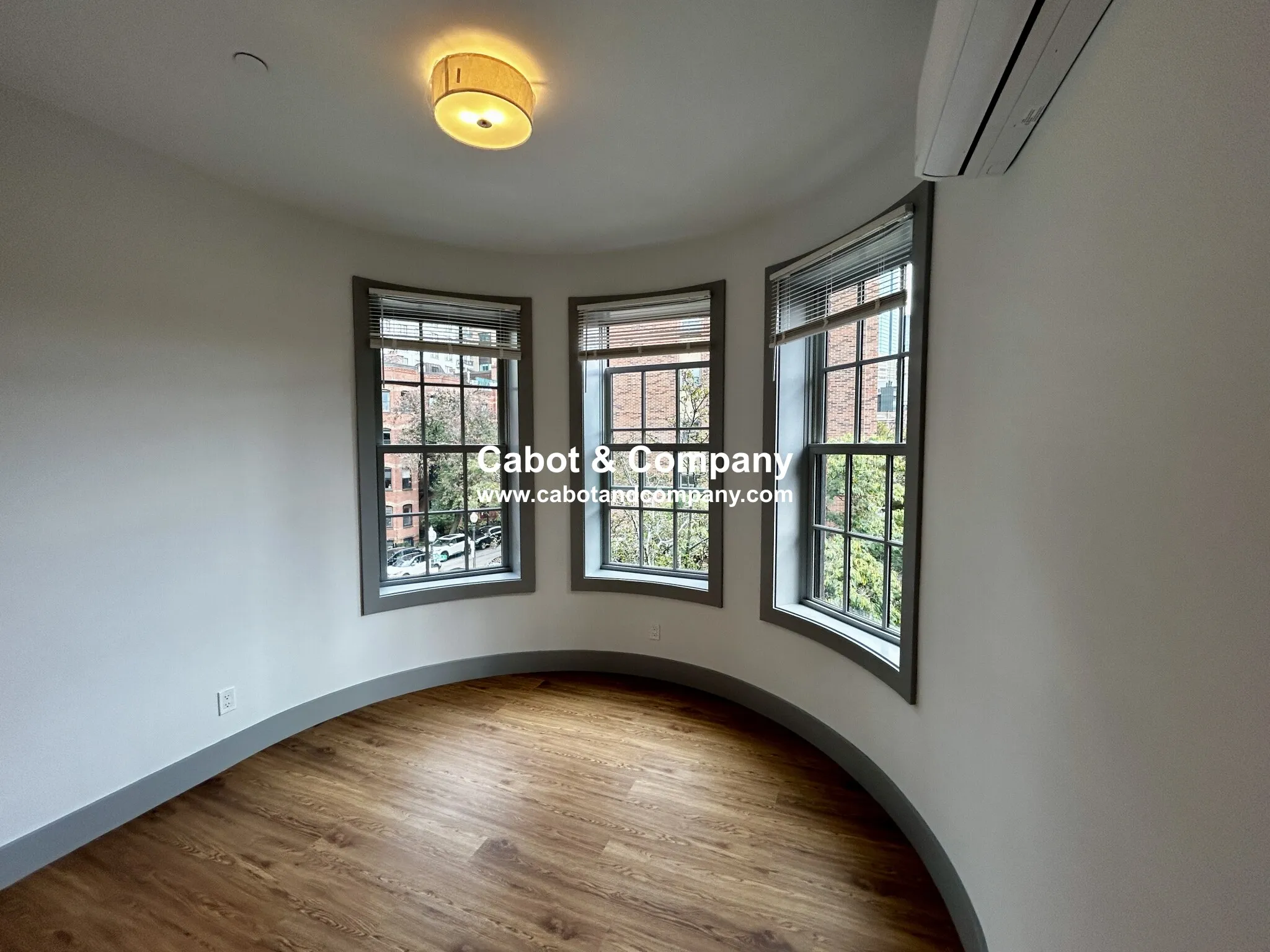 86 Saint Botolph St, Back Bay