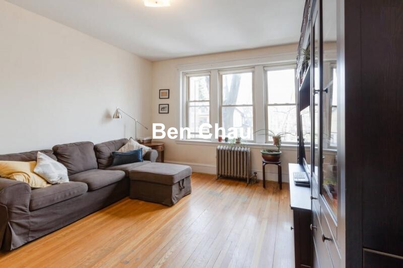 1616 Massachusetts Ave, Neighborhood Nine