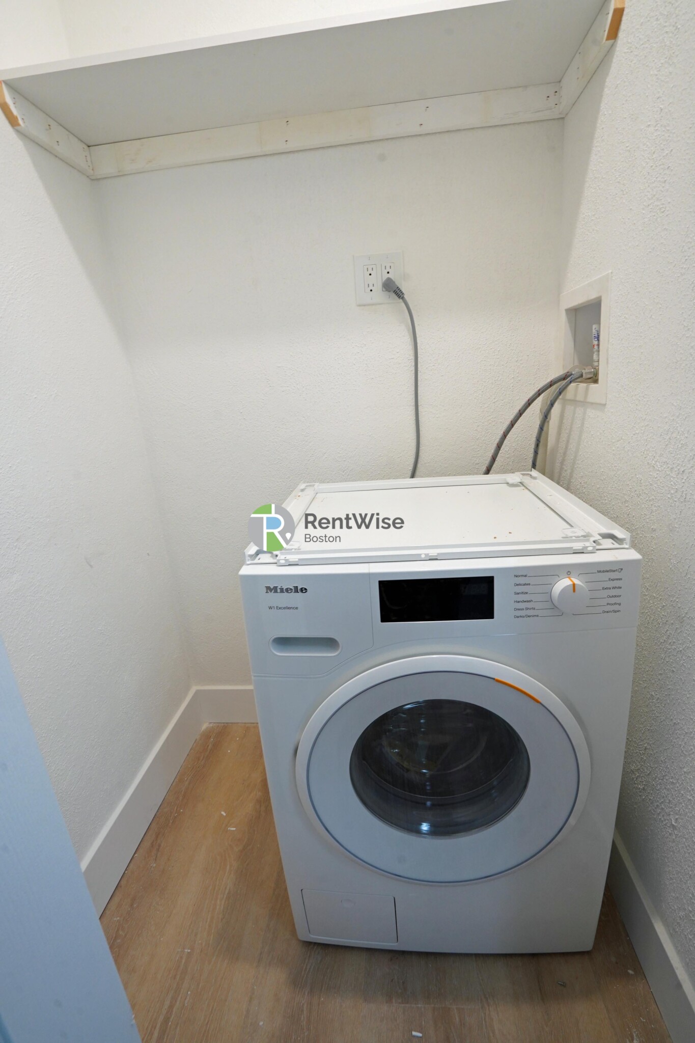 741 East 6th St, South Boston