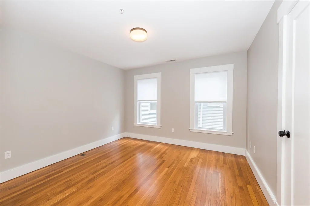 127 Hudson, Spring Hill