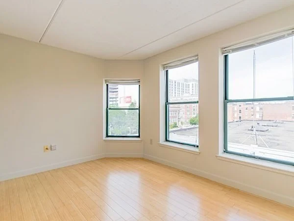 108 Peterborough St, Fenway
