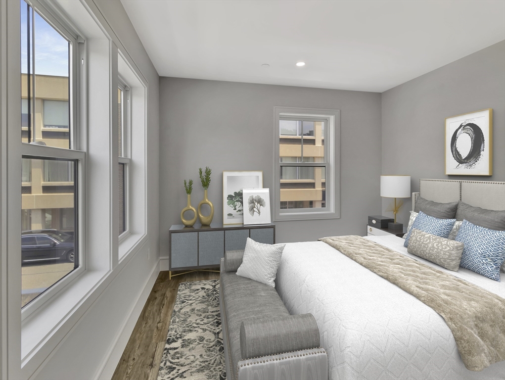 1000 Washington St, Dedham