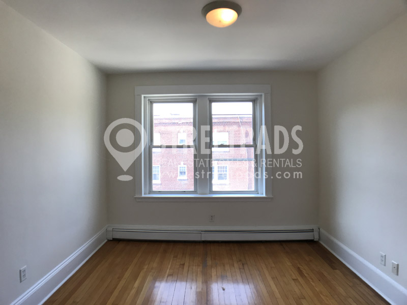 1539 Beacon St, Griggs Park