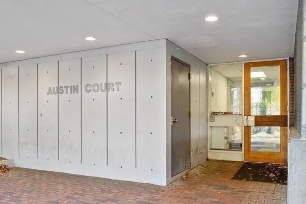 12 Inman St, Central Square