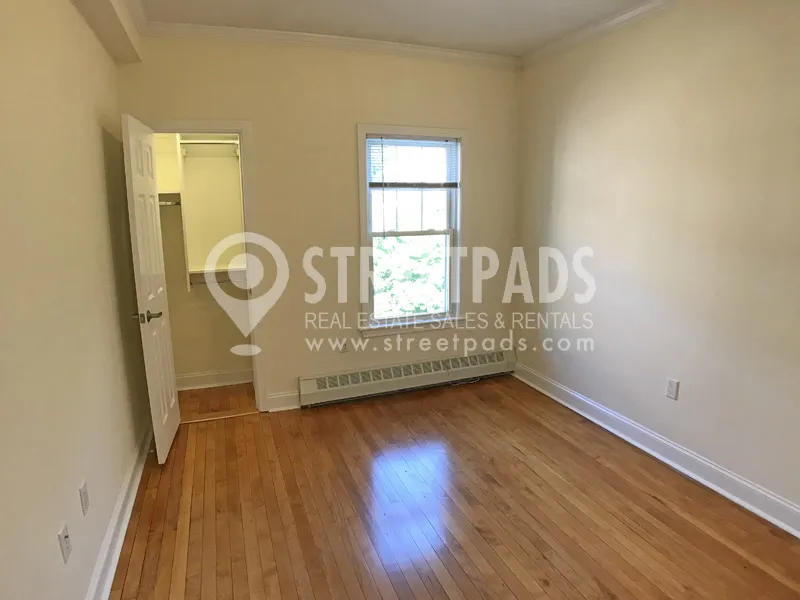 65 Langdon St, Neighborhood Nine