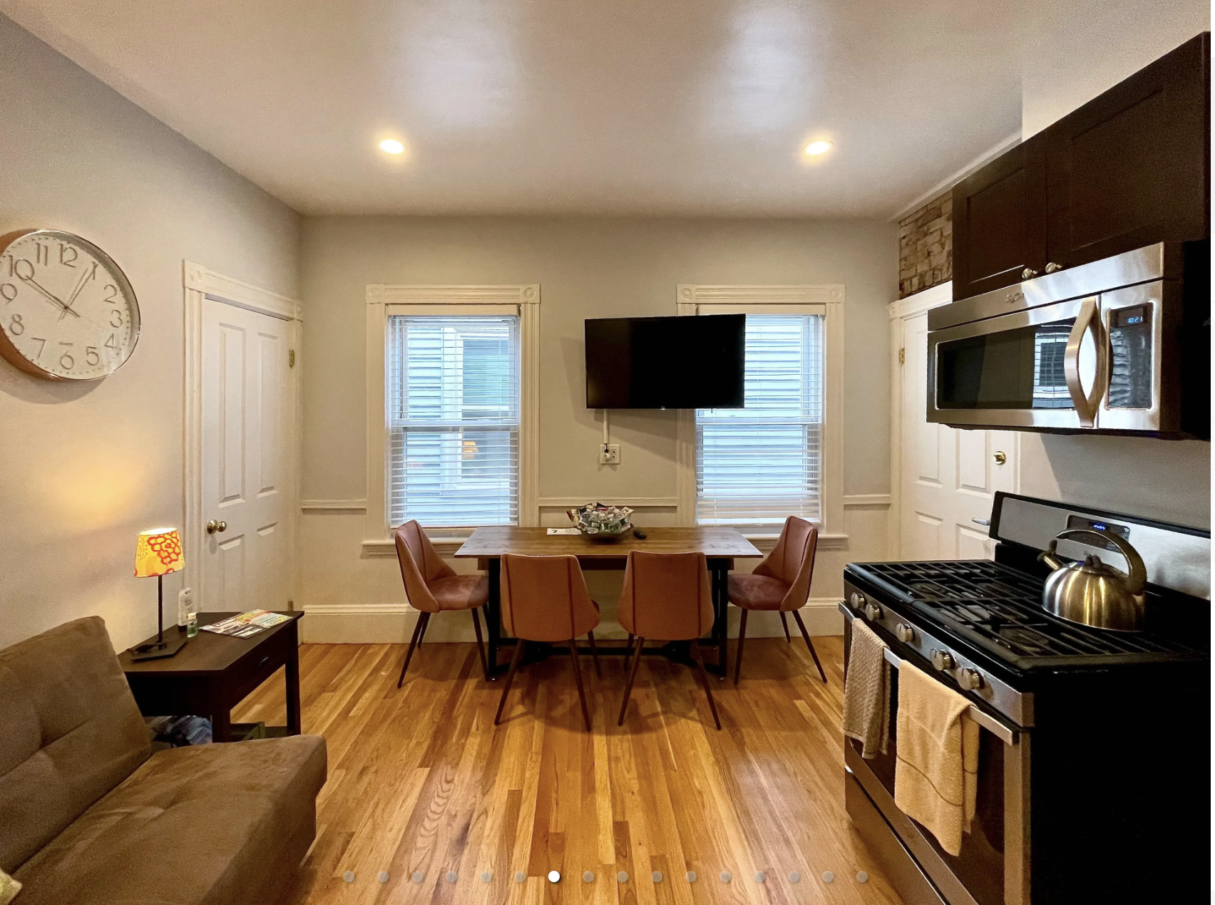 322 Western Ave, Riverside