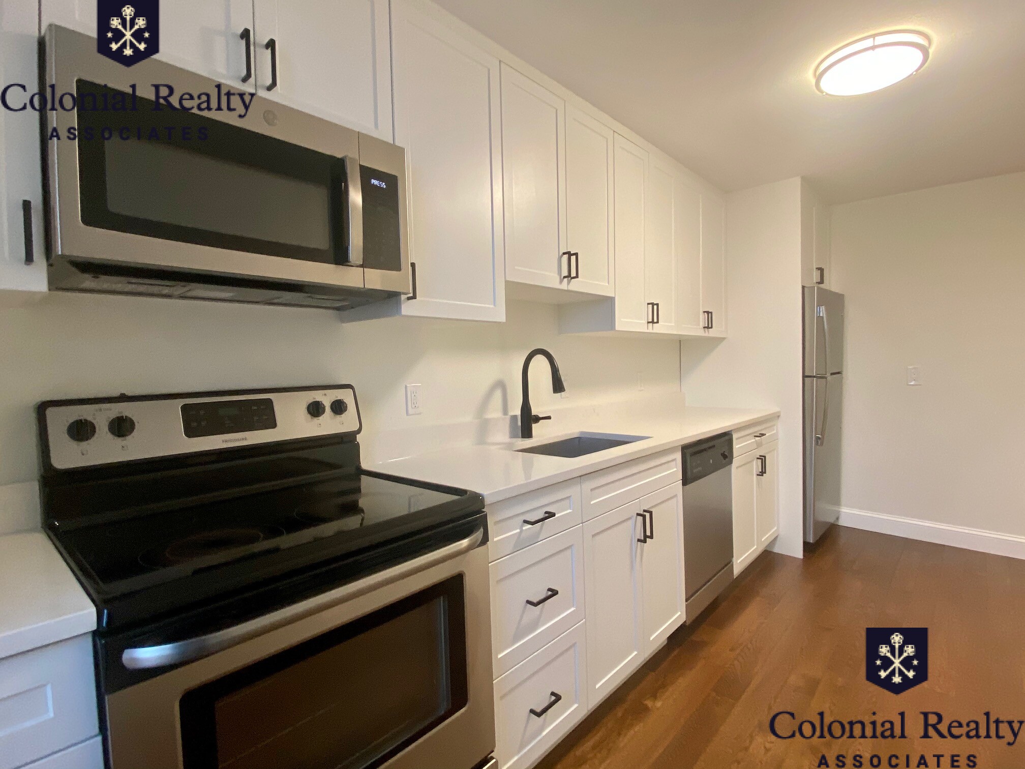 523 Massachusetts Ave, South End