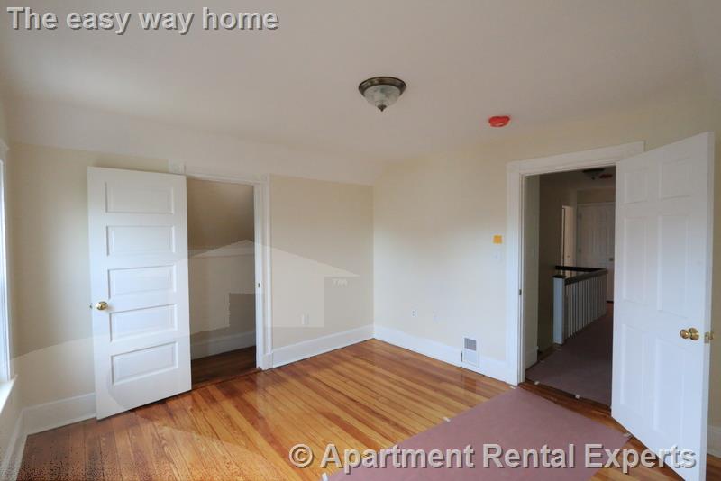 14 Bay State Ave, Davis Square