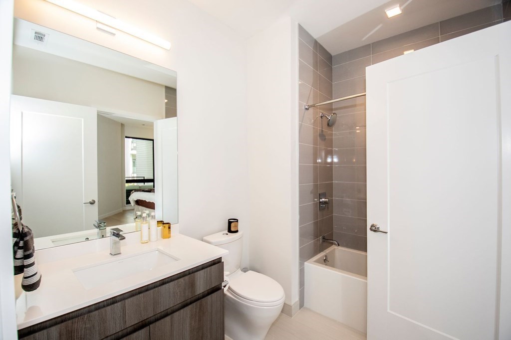 45 W Third St, South Boston