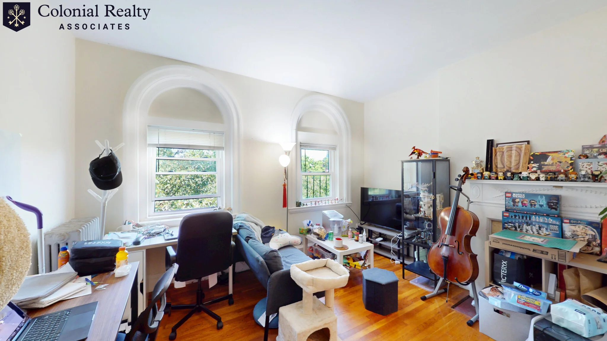 1073 Beacon St, Longwood