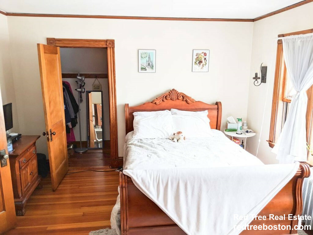 7 Justin Rd, Brighton