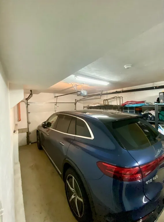 1001 Old Bridge Ln, Bellingham