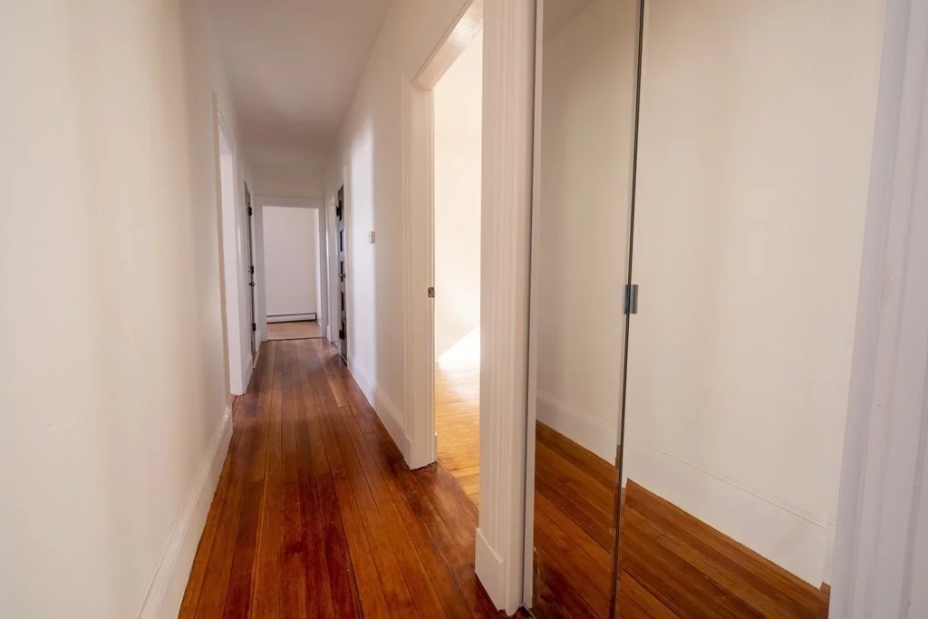302 Summit Ave, Brighton
